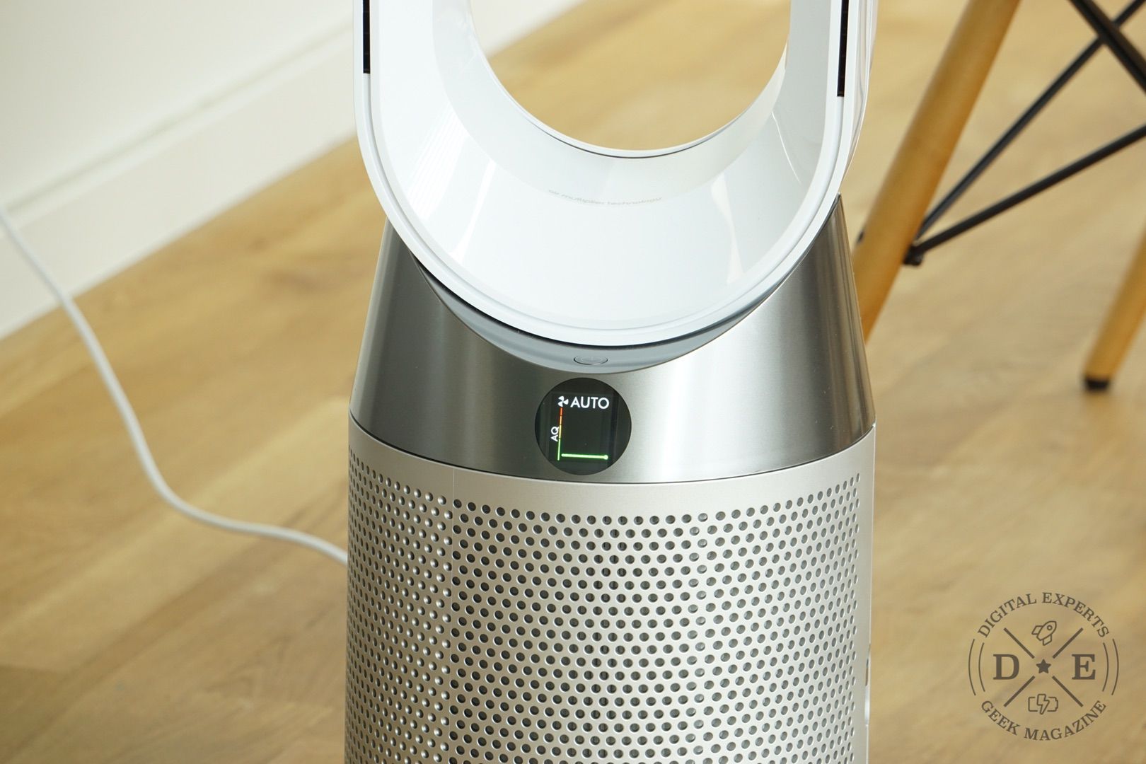Dyson Display – Digital Experts